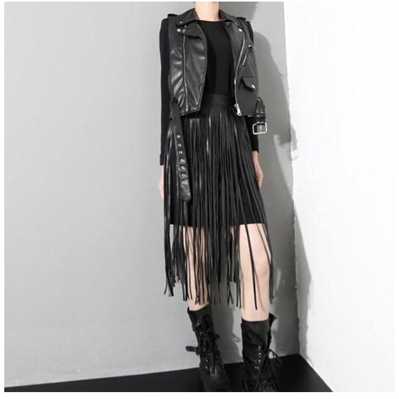 Leather Fringe Skirt Belt Gypsy Style Black - Picture 1 of 10